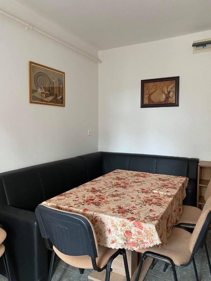 Birta Apartman Hajduszoboszlo Luaran gambar