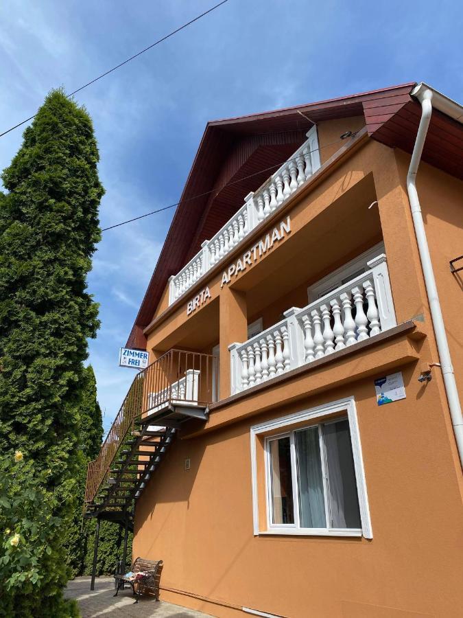 Birta Apartman Hajduszoboszlo Luaran gambar